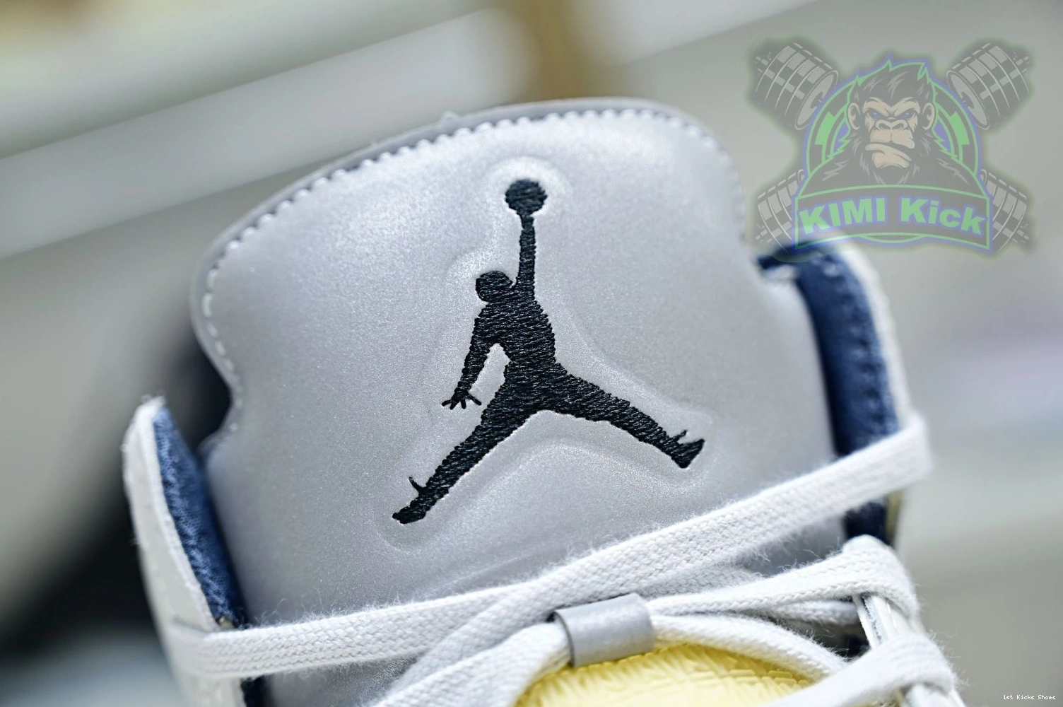 1st Kicks MANIÉRE StreetReady Air A MA x 1882 Kimikick Jordan 1204